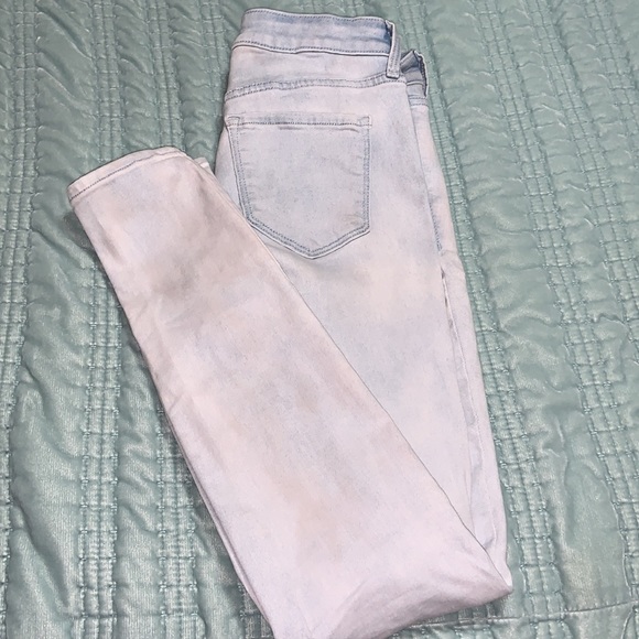 Jeans - Picture 2 of 4